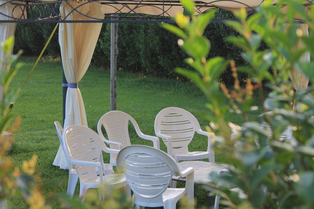 Agriturismo Fattoria Corte Roeli Malalbergo Exteriör bild