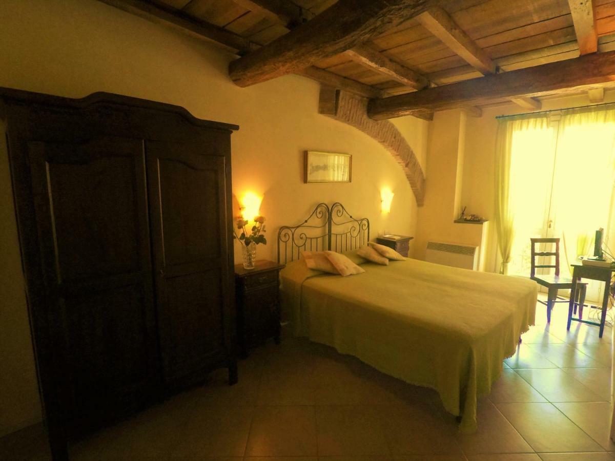 Agriturismo Fattoria Corte Roeli Malalbergo Exteriör bild